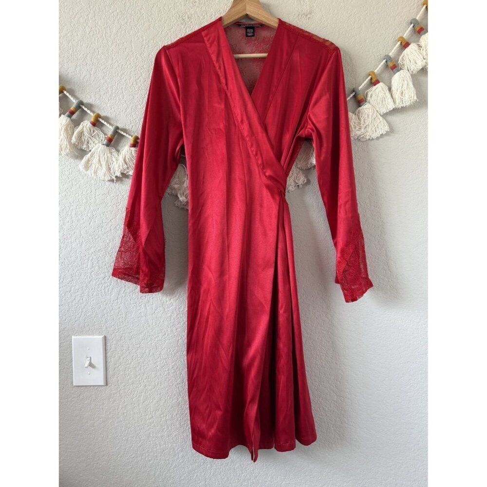 Victoria's Secret Satin Red Lace Chantilly Wrap Belted Robe Sexy Romantic XS/S